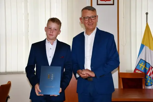 Nagrody edukacyjne Wójta Gminy Mirzec dla dwanaściorga zdolnych uczniów
