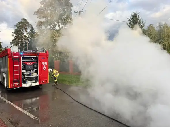 Pożar quada w Brodach przy ulicy Leśnej — interweniowała OSP Brody
