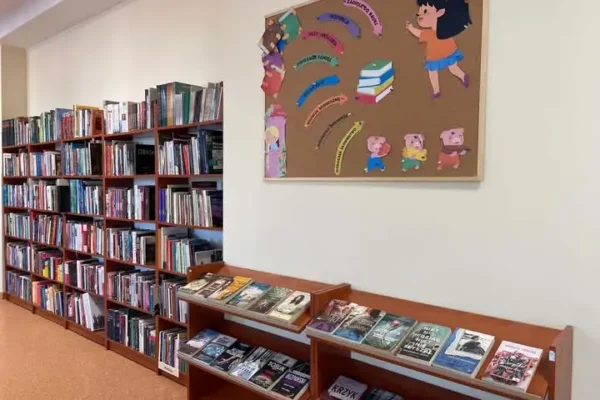 Biblioteka w Wąchocku wznawia działalność w nowej siedzibie przy ul. Kościelnej 10