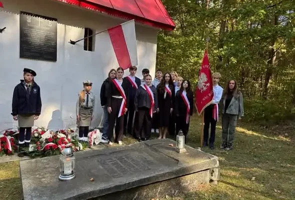 87. rocznica Polskiego Państwa Podziemnego – Wąchock uczcił pamięć bohaterów